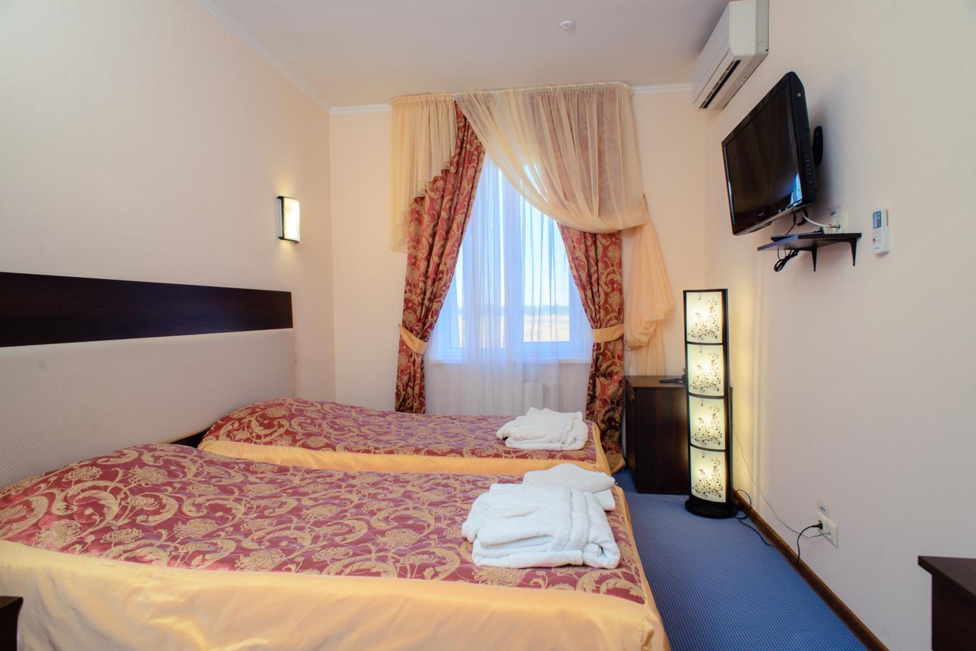 Petrovskyi Brovar Brovary Room photo