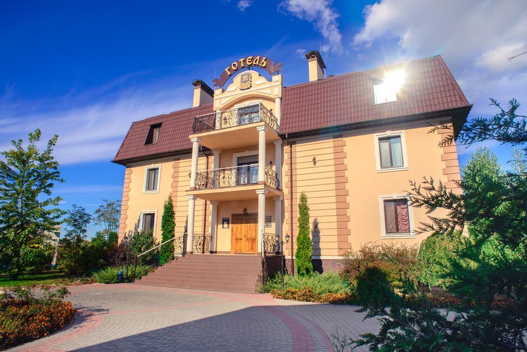 Petrovskyi Brovar Brovary Exterior photo